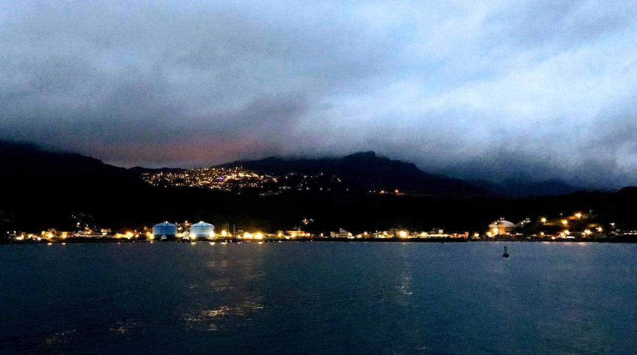 晶晶輕旅民宿 New Taipei City Экстерьер фото